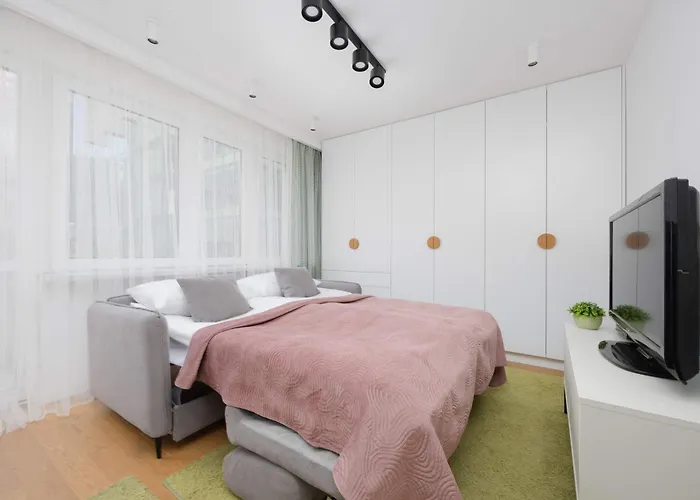 With Balcony Near Metro By Renters Apartment Warsaw